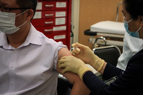 Government Mandates Paid COVID-19 Vaccination Leave