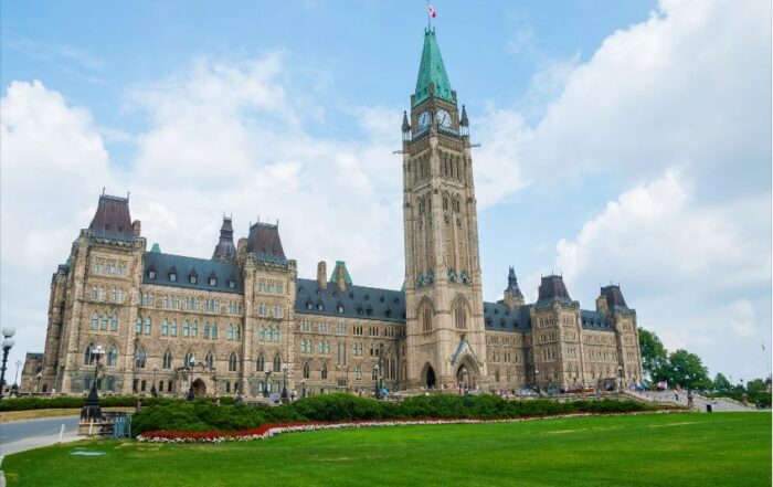 Federal Government Announces Extension of EI Sickness Benefits to 26 weeks