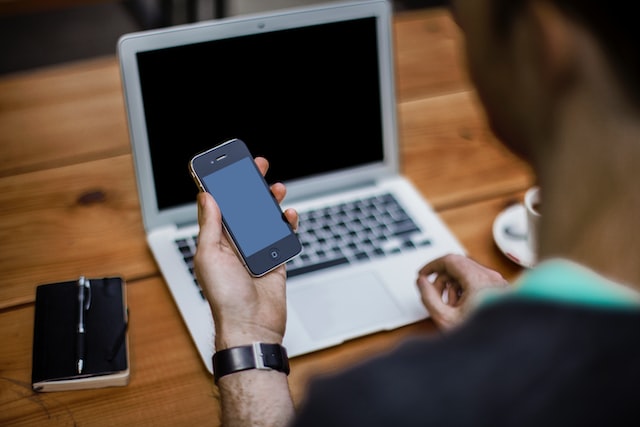 Time Makes Fools of Us All: Employer Successfully Claims for Time Theft