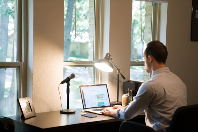 BC Court of Appeal Rules Full Time Return to Work at the Office is a Constructive Dismissal HEL Blog post